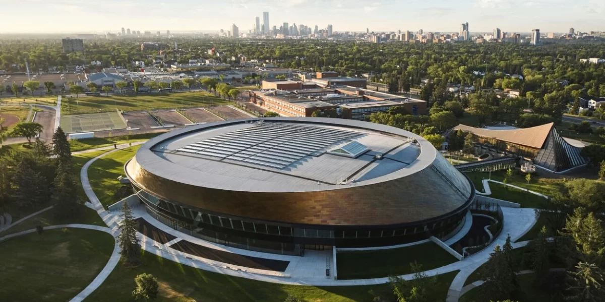 TGR Flat Roof  3388.00 kWp   616 Modules at 10° tilt angle