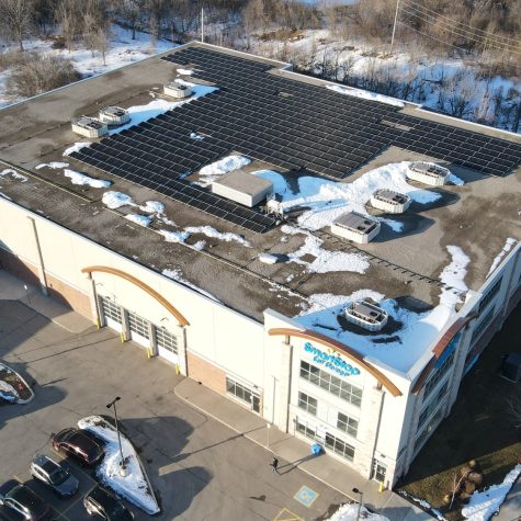 TXL Flat Roof - South Facing <br> 189.42 kWp <br> 308 Modules at 10° tilt angle